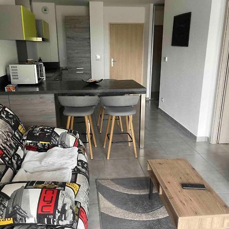 Appartement 4 Personnes Proche Lac Saint Point Montperreux Esterno foto